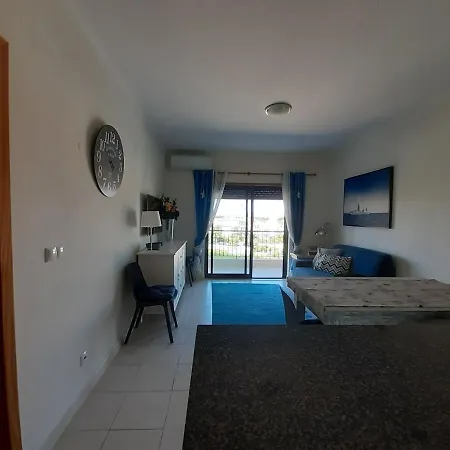 Vista Das Ondas Olhos De Agua Ii Apartment *